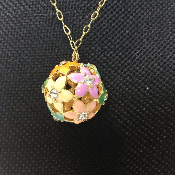 🌺💐🌸JCREW Blooming Flower Long Necklace🌸💐🌺 - Picture 7 of 9